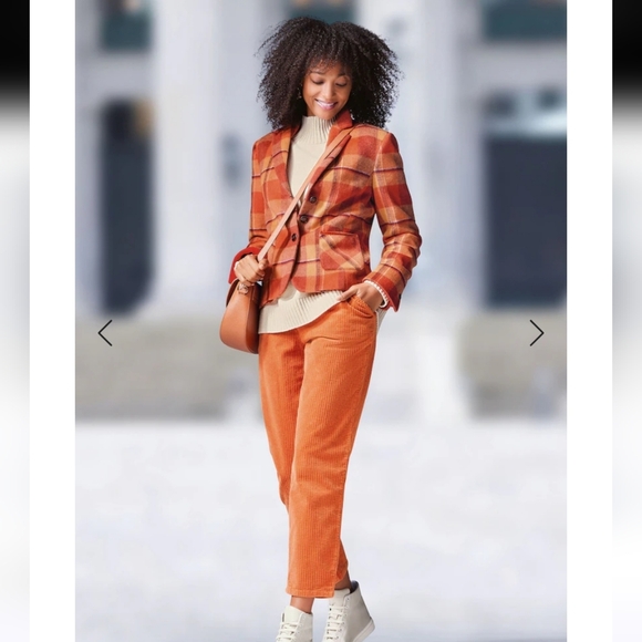 MADELEINE GERMAN MADE WOOL BLEND BLAZER - Picture 2 of 15